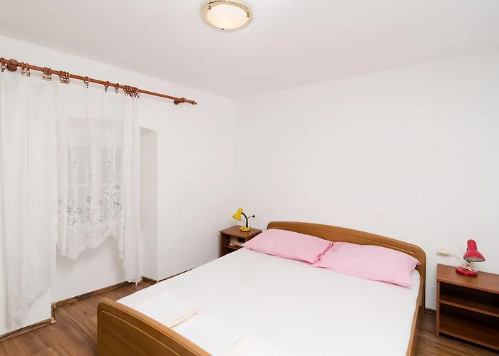 La Marina Apartament *