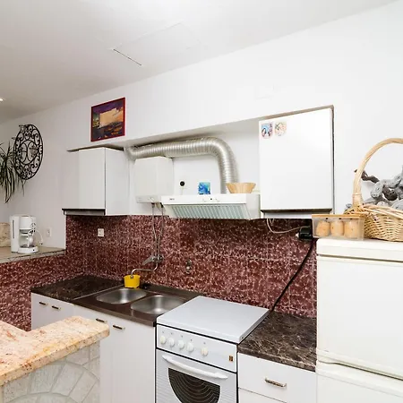 Apartment La Marina