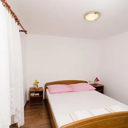 Apartment La Marina *